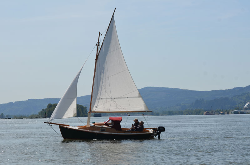 venessa-under-sail-002